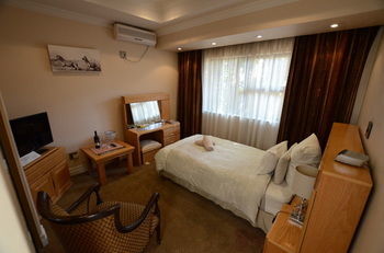 Norscot Manor Guest Lodge Сандтон Екстер'єр фото